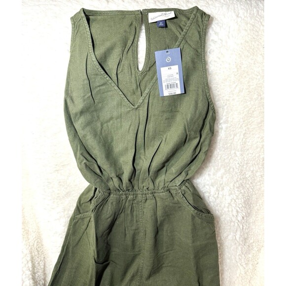 Women's Linen V-Neck Jumpsuit - Universal Thread - Olive Green - Size XS - Picture 4 of 6